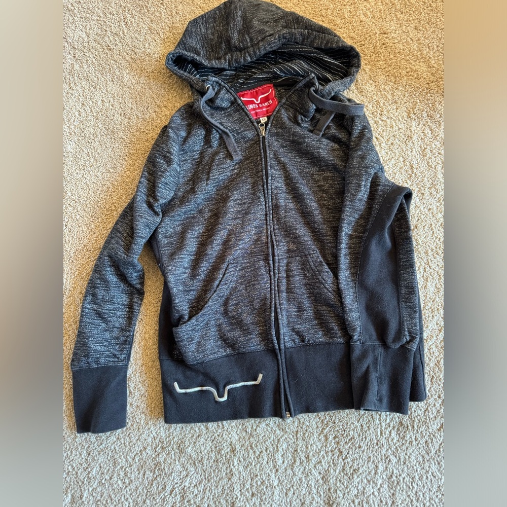Mines Ranch zip up hoodie. Women’s size XL.  Runs small!  Fits like a Medium.